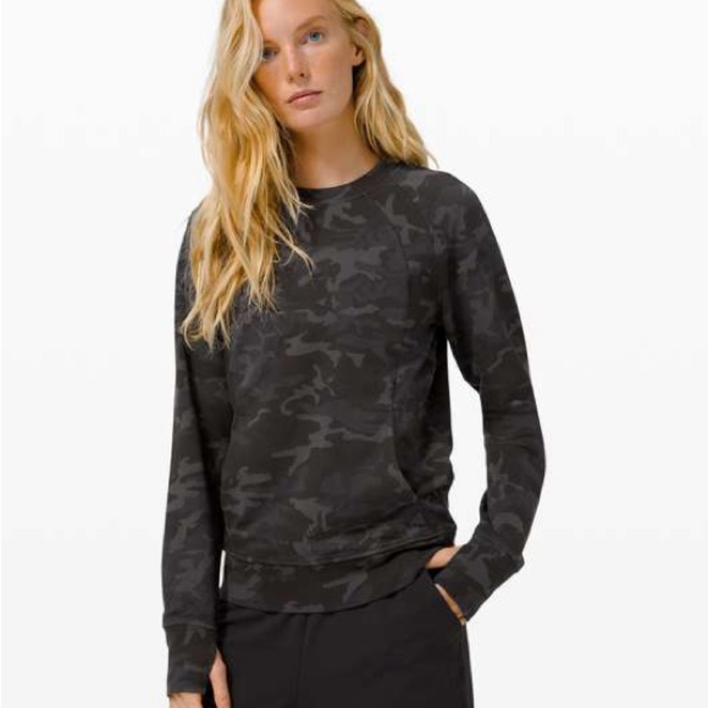 Lululemon Scuba Crew size 12